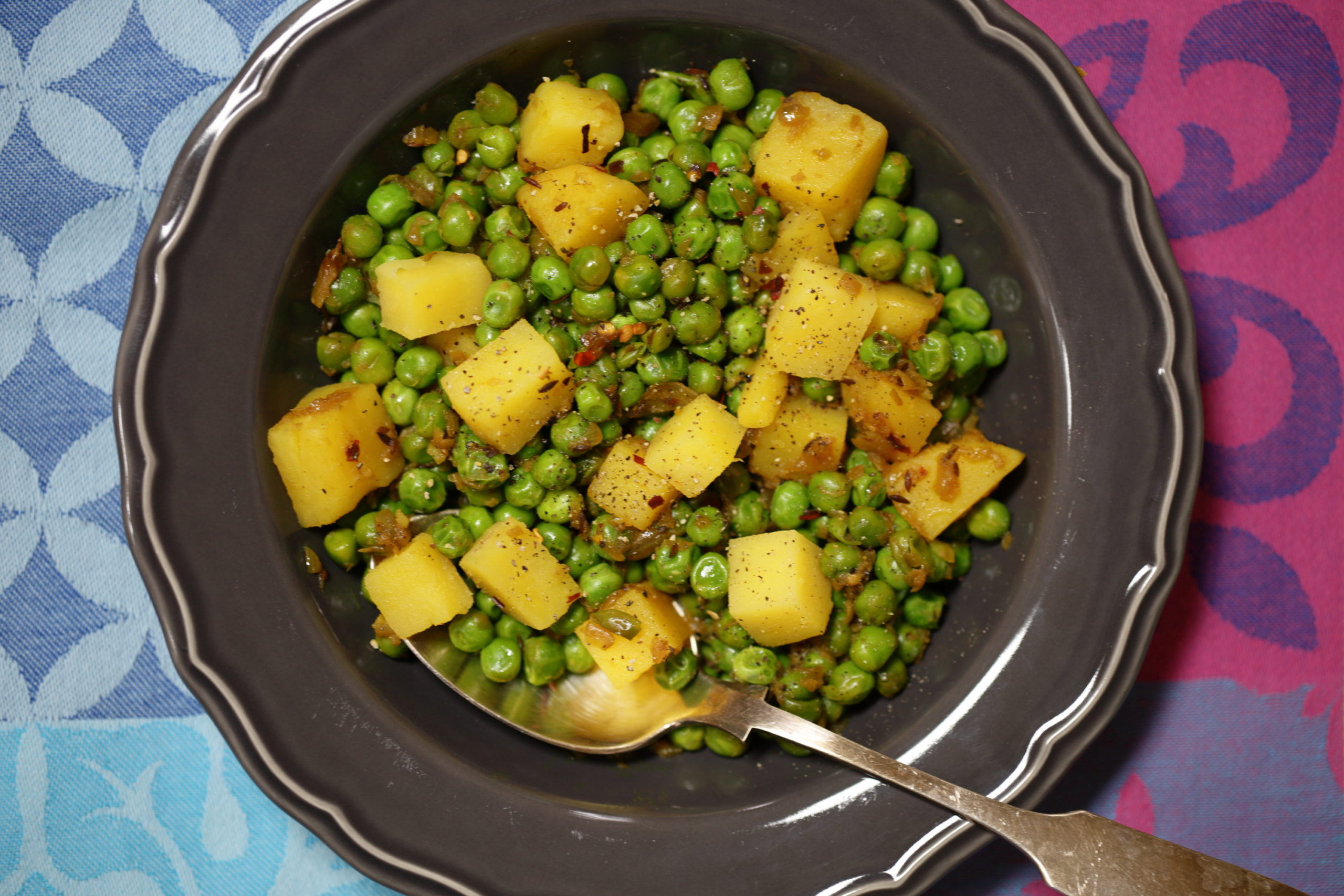 bihari-style-peas-and-potatoes-madhur-jaffrey-ever-open-sauce